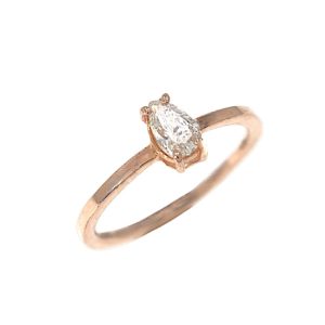 Anelli di fidanzamento particolari in oro rosa con diamante naturale taglio goccia
